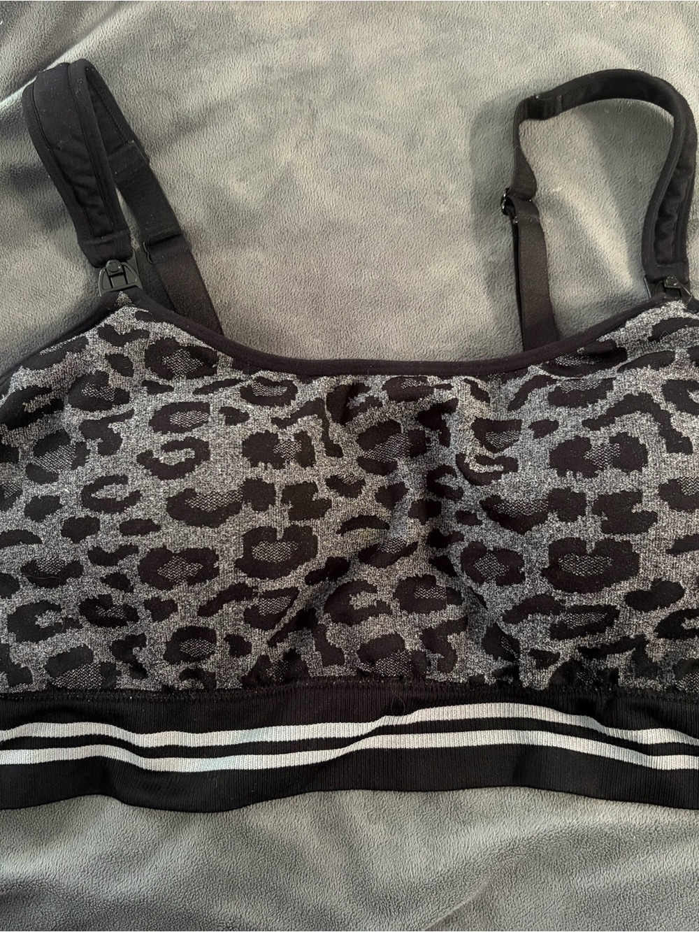 Momcozy Black & Gray Leopard Print nursing and pumping maternity Bralette